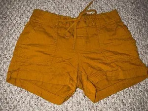 Old Navy Short thumbnail 1