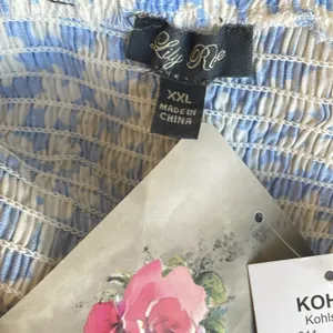 Lila Rose Blue Floral Romper thumbnail 7