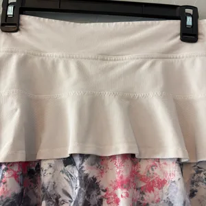 Lija women's white, black and pink golf, tennis, pickleball skort size large thumbnail 10