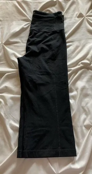 Lululemon Crop Flare Pants thumbnail 3