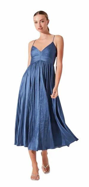ASTR The Label - NWT Maeve Pleated Midi Dress Slate Blue Sz L thumbnail 1