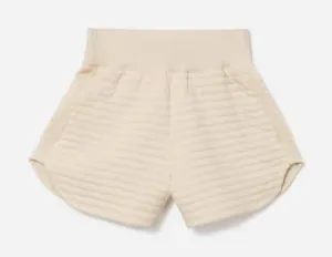 Everlane | Organic Cotton Quilted High-Rise Shorts in Parchment‎ Cream thumbnail 1
