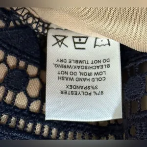 Two Sisters the Label Reneylla‎ Midi Dress Navy Crochet Trumpet Tie Strap Size 4 thumbnail 9