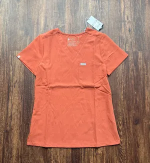 NWT FIGS Women’s Terracotta Catarina One Pocket Scrub Top - Size XXS thumbnail 1