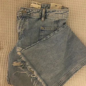 Free people low-rise jeans thumbnail 4