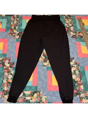 Lululemon $118 On The Fly Black Jogger Pants Elastic Waist Woman’s Size 8 thumbnail 4