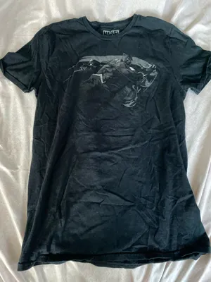 Marvel loot wear black panther short sleeve Tshirt thumbnail 3
