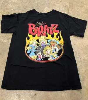 Bratz TShirt Black F Women’s Medium Dollcore Y2K style thumbnail 1