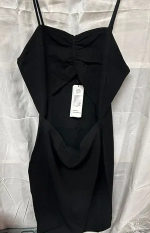 Black cut out bodycon dress Size M thumbnail 1