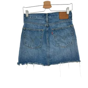Levi's Deconstructed‎ Mini Skirt Medium Wash Denim Jean Size 28 thumbnail 6