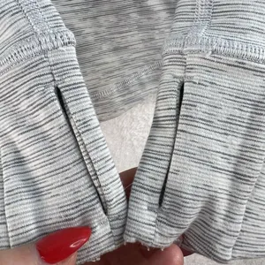Lululemon Size 6 Define Jacket Space Dye Camo White Silver Spoon Luon‎ Stretch thumbnail 12