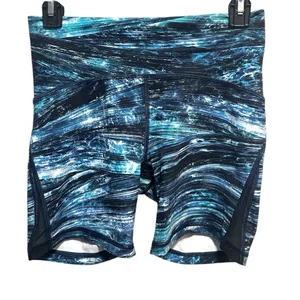 NWOT LULULEMON blue shorelines Train Times Short *6" thumbnail 7