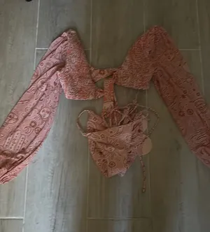 FP Beach Power 2 Flower bikini set NWT thumbnail 1