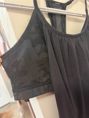 Lululemon No Limits Tank Black / Savasana Camo 20cm New Black in size 6 thumbnail 5