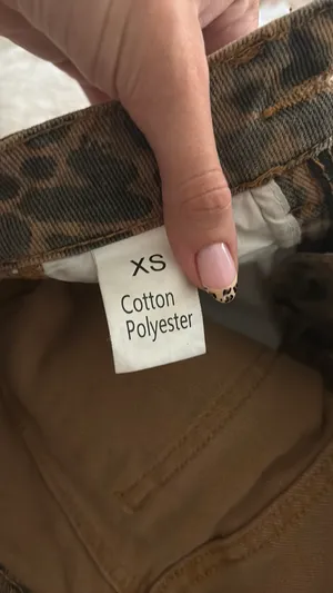 Boutique Cheetah Print Jeans thumbnail 3