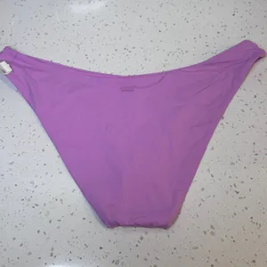 Roxy Womens Purple Low Rise Bikini‎ Bottom Swimsuit Size XL Solid Purple NWT thumbnail 2