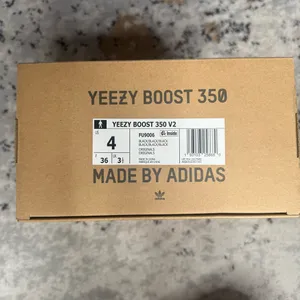 Adidas Yeezy Boost 350 V2 Black thumbnail 8
