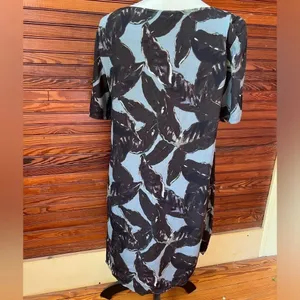 Aritzia Wilfred Free Teigen Shirt Dress Leaf Print Short Sleeve Size M thumbnail 6