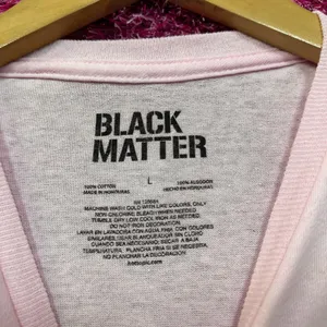 Urban Outfitters Kawaii Queen Teddy Strawberry Shortcake Black Matter Tee L thumbnail 4