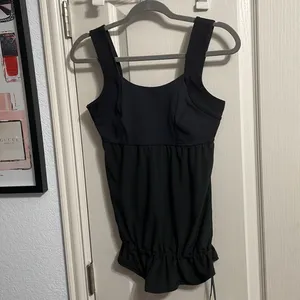 Lululemon Black Tame Me Tank Athleisure Yoga Pilates Gym Running thumbnail 3