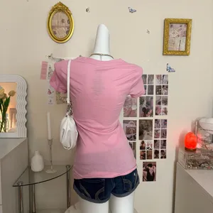 Disney Winnie The Pooh Pink Graphic Baby Tee T-Shirt Women Size Small Floral Cot thumbnail 4