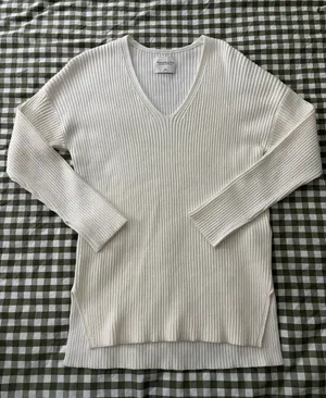 Abercrombie Sweater thumbnail 1