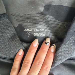 Aerie Camo Workout Leggings thumbnail 4