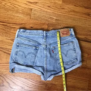Levi’s 501 Cutoff Denim Shorts thumbnail 4