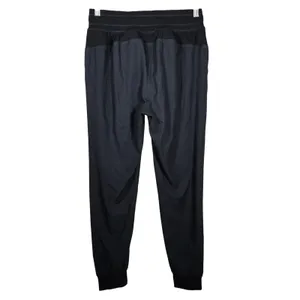 Quince‎ Mid-Rise Performance Tech Jogger Black Small thumbnail 2