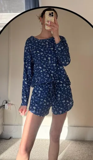 Amazon Pajama Set thumbnail 1