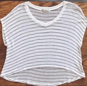 White And Grey Striped v thumbnail 2