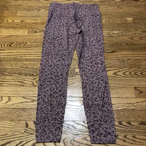 Athleta Leopard Elation Ultra High Rise Tight Leggings Flora Mauve thumbnail 3