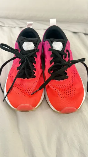 New Balance Fresh Foam Women’s Sneakers Shoes Size 6.5 thumbnail 4