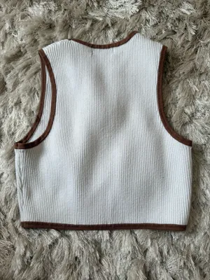 Beyond the Sea White Crop top Size M thumbnail 3