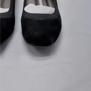 Trotters Wedge Pumps Women's Size 6.5N Narrow Black Suede Comfort Shoes thumbnail 5