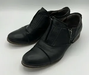 Boutique9‎ Black Loafers Size 8 B26 thumbnail 1