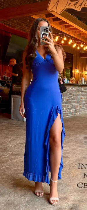 Amazon Blue Dress thumbnail 1