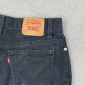 VTG Levi's 510 Jean Shorts Women 6 Black Lower Rise Slim Fit Distressed Cutoff thumbnail 6