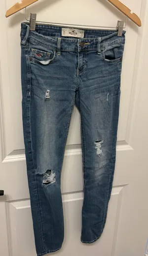 Hollister Jeans thumbnail 1
