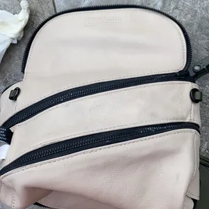 Marc Jacobs REVERSIBLE leather Crossbody / Creme /Hunter Green, GOAT leather thumbnail 3