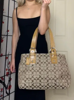 Vintage Y2K Coach Signature Tan Brown Canvas Patent Leather Tote Shoulder Bag thumbnail 1