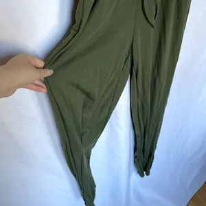 olive green button front drawstring waist jumpsuit‎ pockets women's size small thumbnail 4