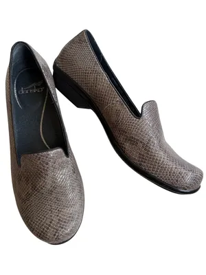 Like New Dansko Leather Aimee Loafers Snakeskin Size 9 thumbnail 1