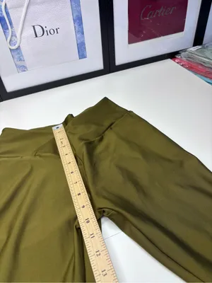 Obsession Scrunch Butt Shapewear Leggings Olive Green High Waisted Size M EUC thumbnail 5