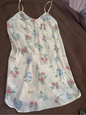 Romantic vintage Dentelle satin slip dress thumbnail 1