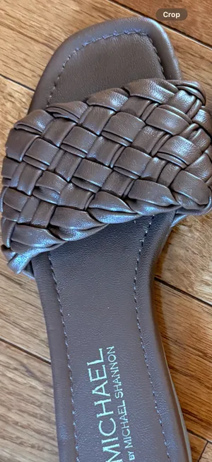 Michael Shannon Sandals thumbnail 2