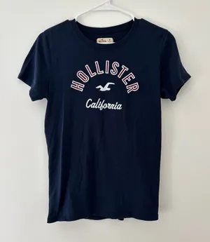 Hollister navy blue graphic tee   thumbnail 1