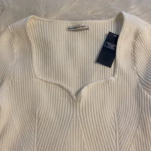 Abercrombie & Fitch Body Suit size L brand new with tag long sleeve & beautiful thumbnail 10