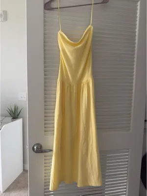 Arie butter yellow dress Size XS thumbnail 2