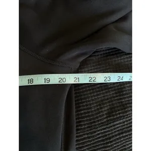 Koi Lite Black Zip‎ Up Jacket Size Medium Medical Sherpa Lining Logo Pockets thumbnail 6